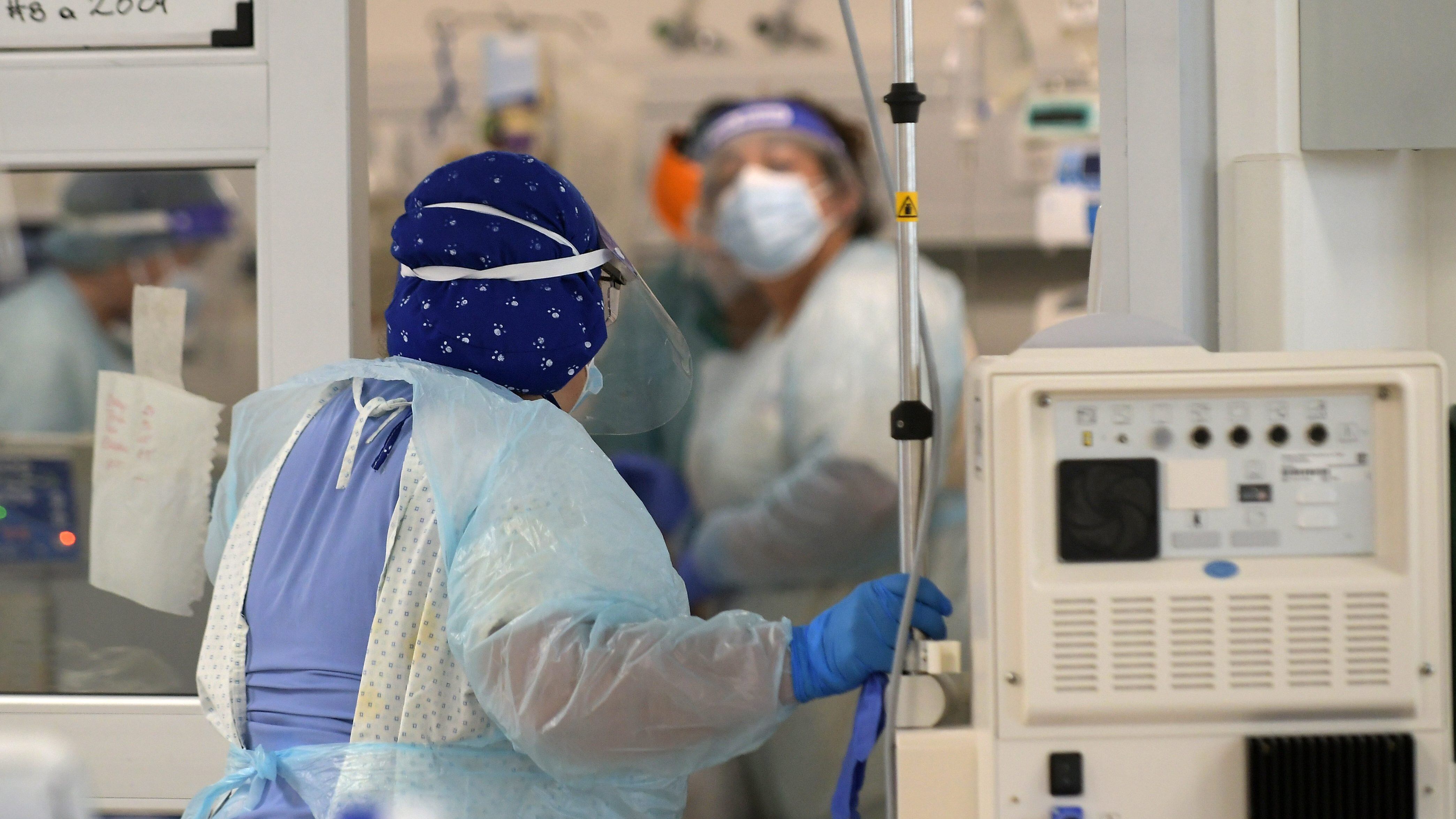 Reportaje mujeres a cargo de la pandemia