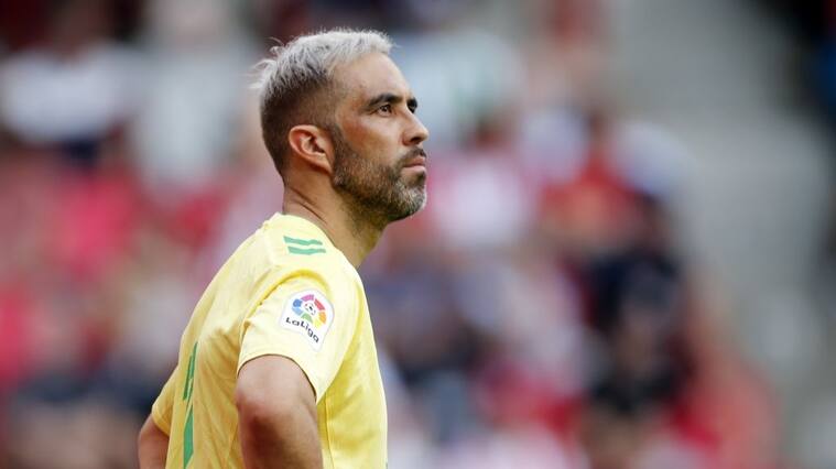 Claudio Bravo: "No hemos tenido ningún contacto con Eduardo Berizzo, dependerá de él si la selección sigue contando conmigo"