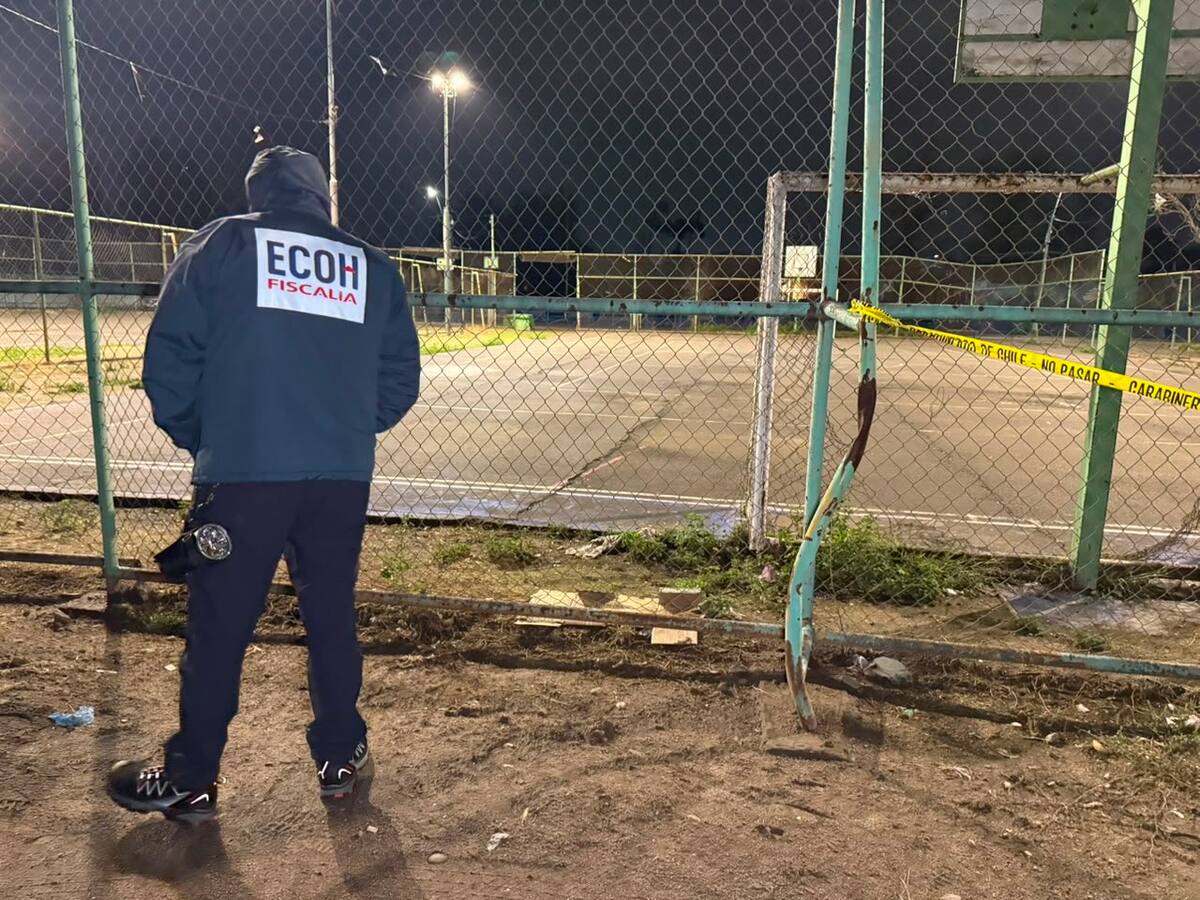 Hombre muere tras ser baleado en una multicancha de Quilicura