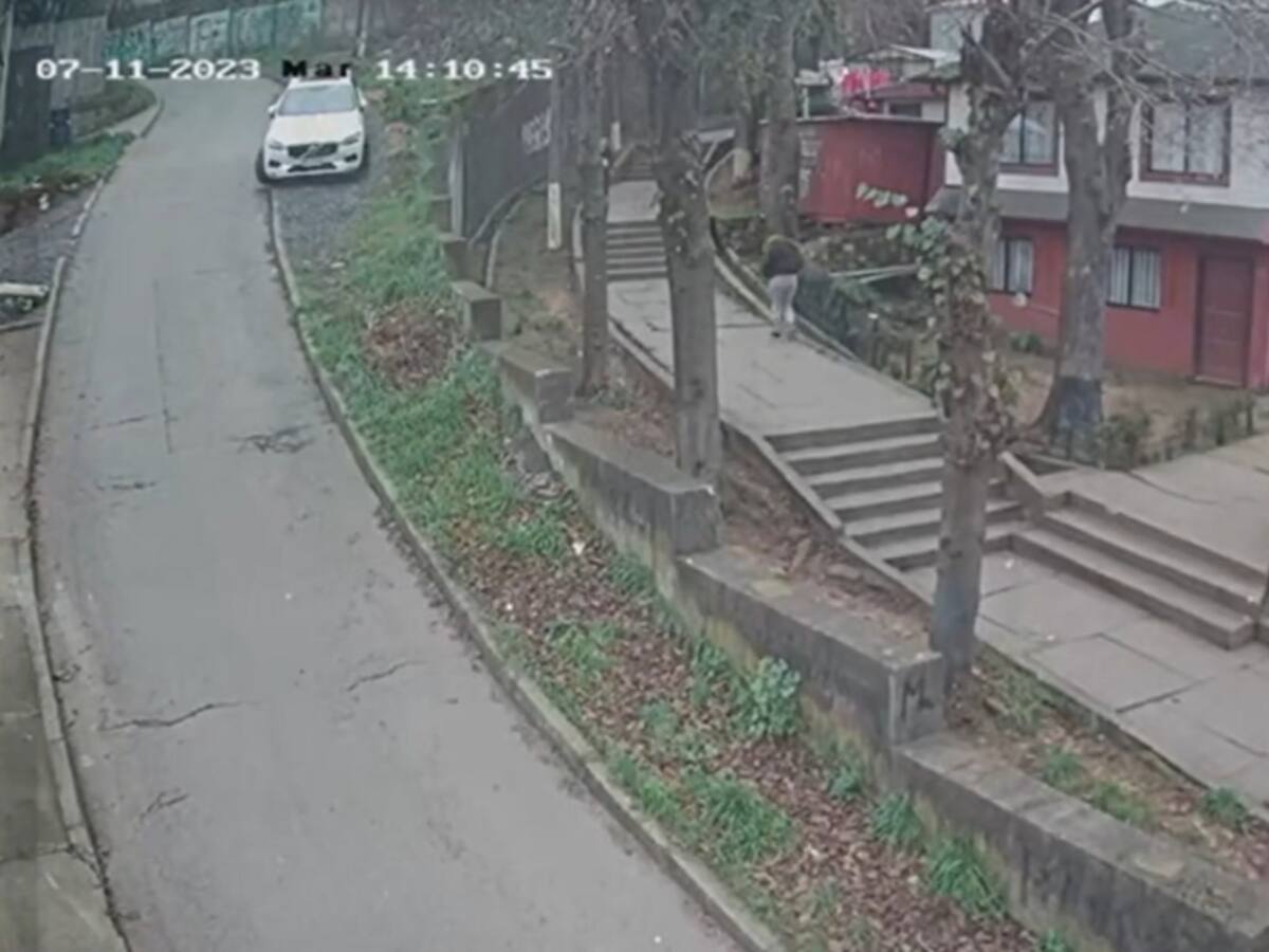 Sujeto empuja a adulto mayor por escaleras en Lota: agresión le causó la muerte