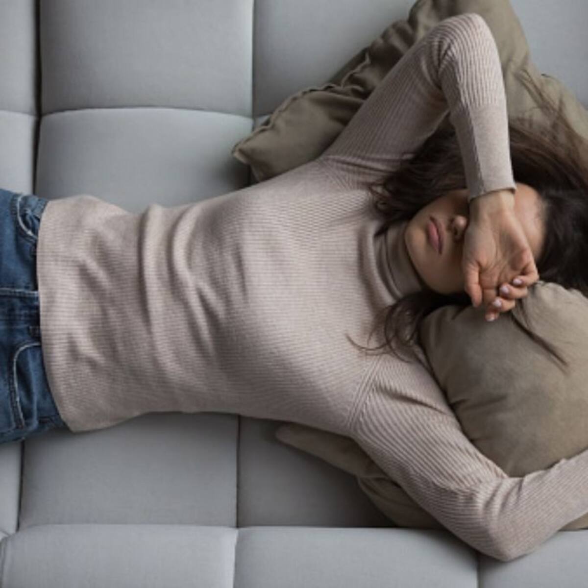 ¿Duermes 8 horas y sigues cansado? Puede que a tu cuerpo le falte alguno de estos tres elementos