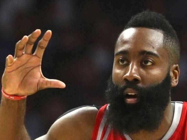 Harden firmó el contrato más millonario en la historia del básquetbol