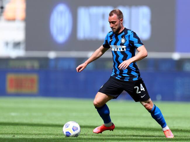 Christian Eriksen no podrá jugar con desfibrilador en Italia