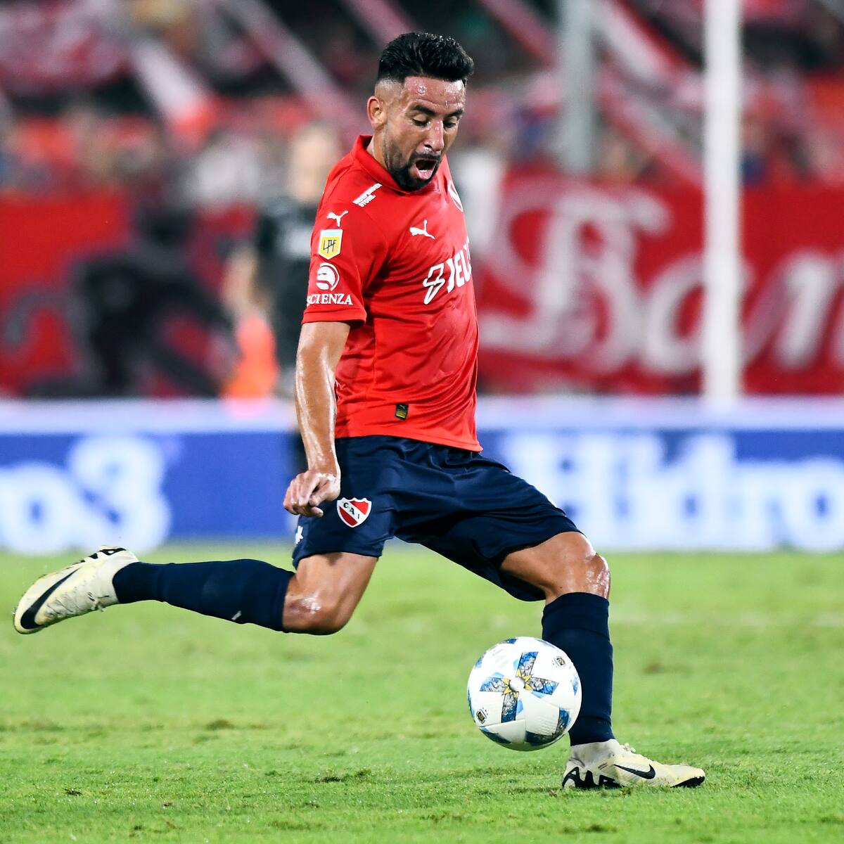 Mauricio Isla aparece en la órbita de Independiente: esto dijo el presidente del “Rojo” sobre el chileno