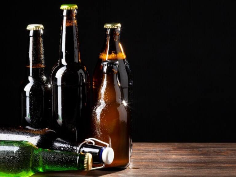 ¡Cuidado con estos populares brebajes! Sernac alertó que conocidas bebidas alcohólicas podrían contener trozos de vidrio