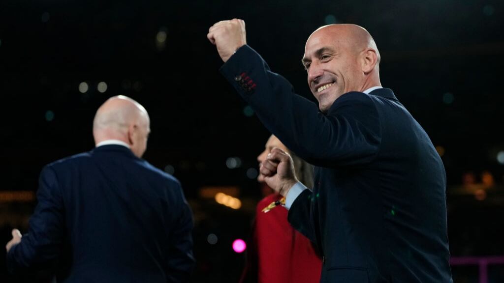 FIFA abre procedimiento disciplinario contra Luis Rubiales por su actuar en la final del Mundial Femenino