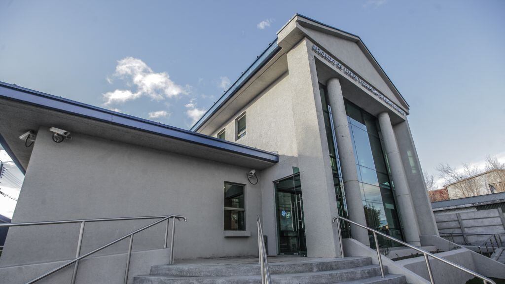 Tribunales, Puerto Natales, 1024x576 jpg ok