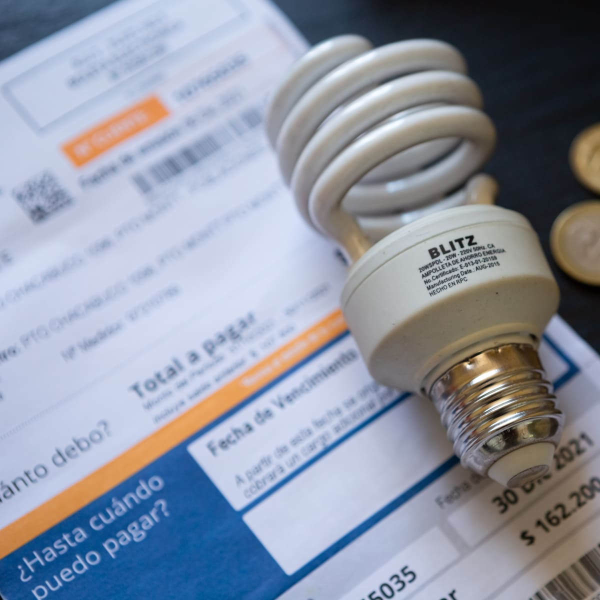 Golpe al bolsillo en Chile: Comisión Nacional de Energía confirma que cuentas de la luz subirán en julio