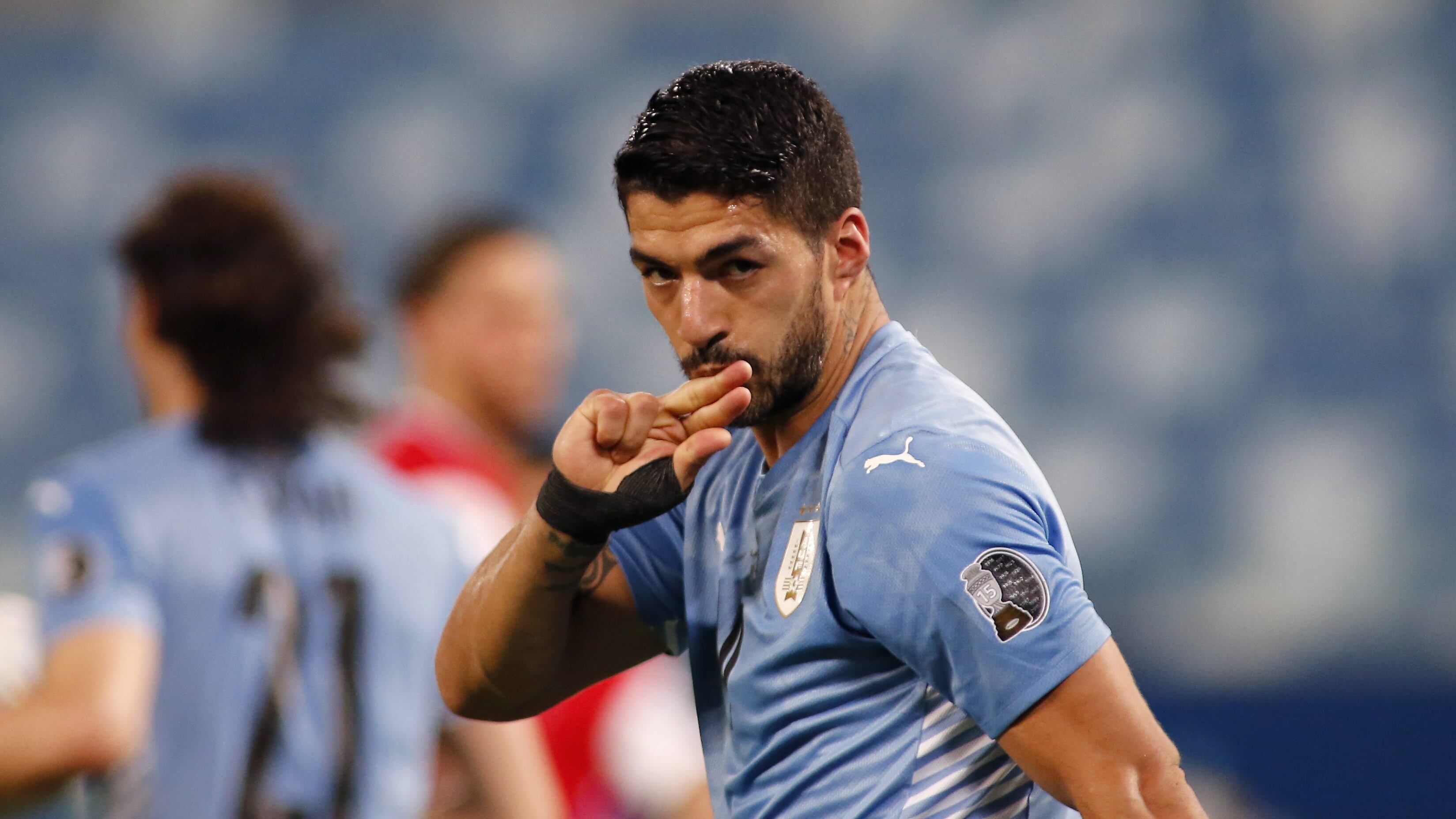 CUIABA, BRAZIL - JUNE 21: Luis Suarez of Uruguay celebrates after scoring the first goal of his team during a group A match between Uruguay and Chile as part of Conmebol Copa America Brazil 2021 at Arena Pantanal on June 21, 2021 in Cuiaba, Brazil. (Photo by Miguel Schincariol/Getty Images)