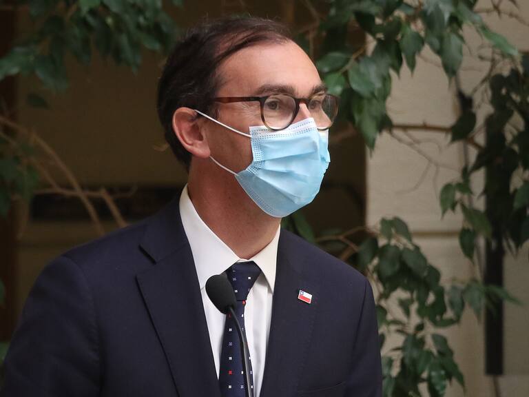 Ministro Raúl Figueroa se refirió a los nuevos protocolos en colegios