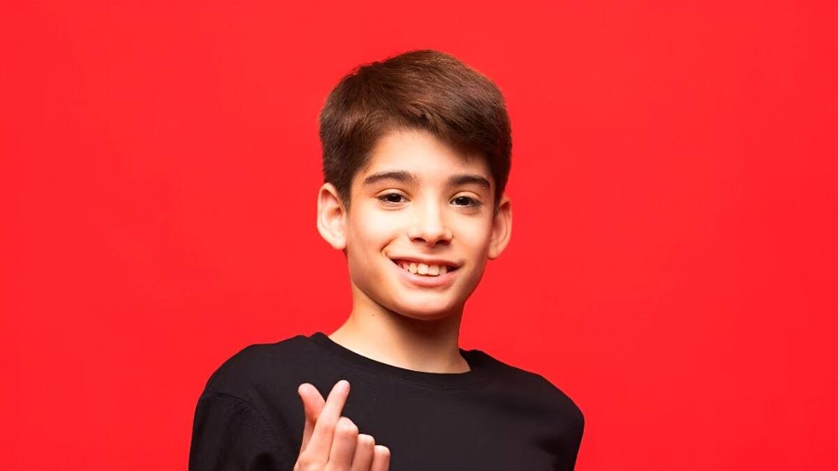“Cuando mis papás me fueron a adoptar...”: Conoce a Alan, el niño de 12 años embajador de la Teletón 2025