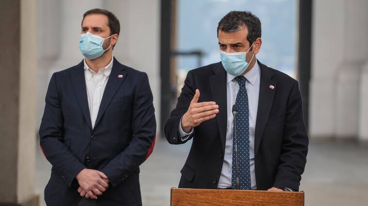 Delgado recordó que Boric y Sichel disponen de seguridad