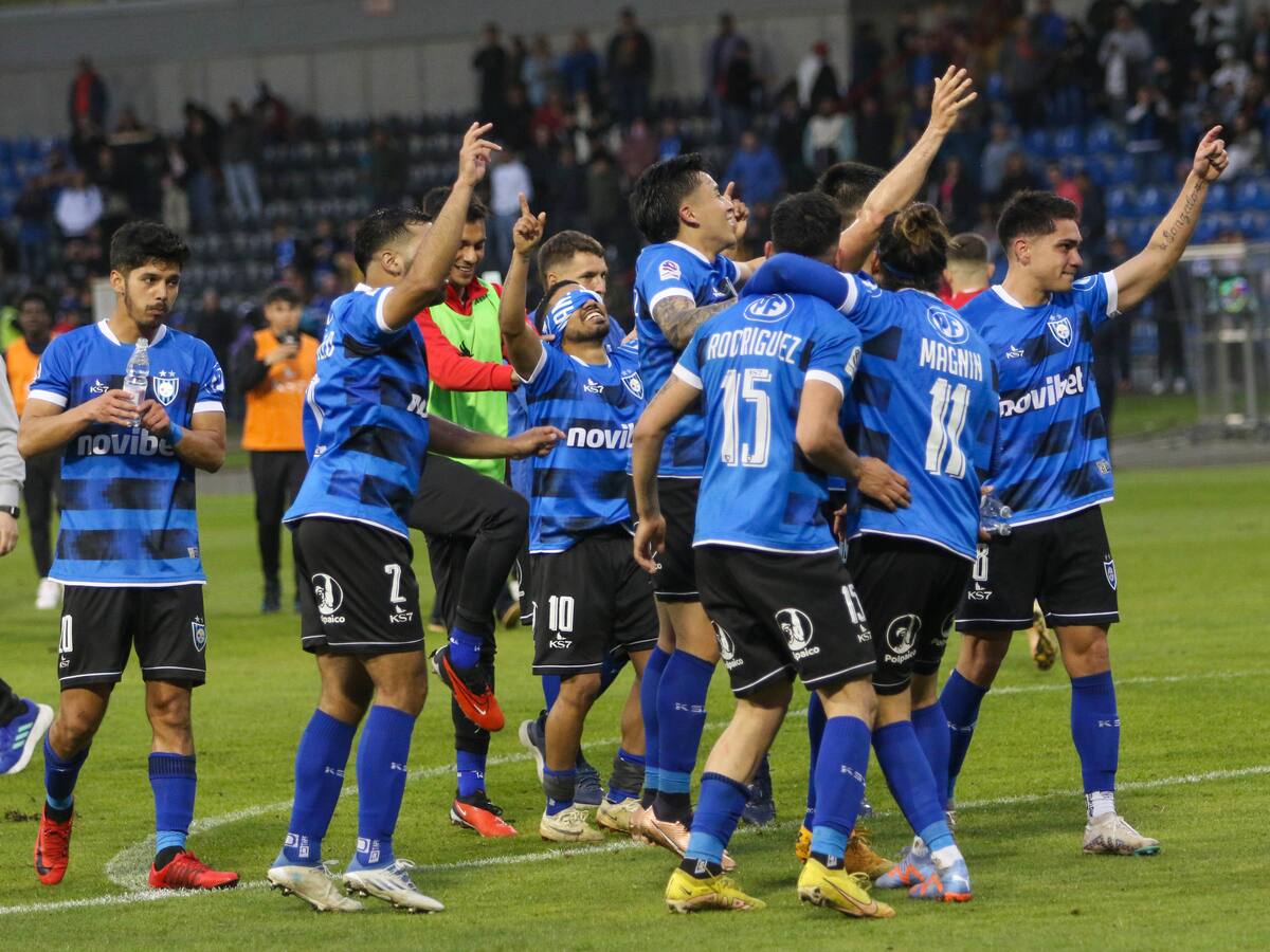 “Vuelve el campeón”: Huachipato anuncia amistoso de pretemporada frente a Unión Española