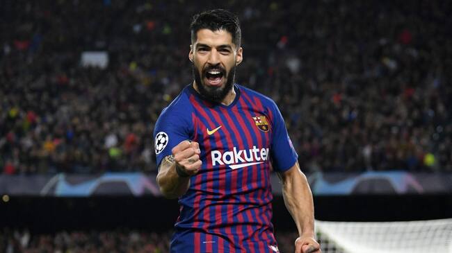 BARCELONA, SPAIN - MAY 01: Luis Suarez of Barcelona celebrates after he scores his sides first goal during the UEFA Champions League Semi Final first leg match between Barcelona and Liverpool at the Nou Camp on May 01, 2019 in Barcelona, Spain. (Photo by Matthias Hangst/Getty Images)