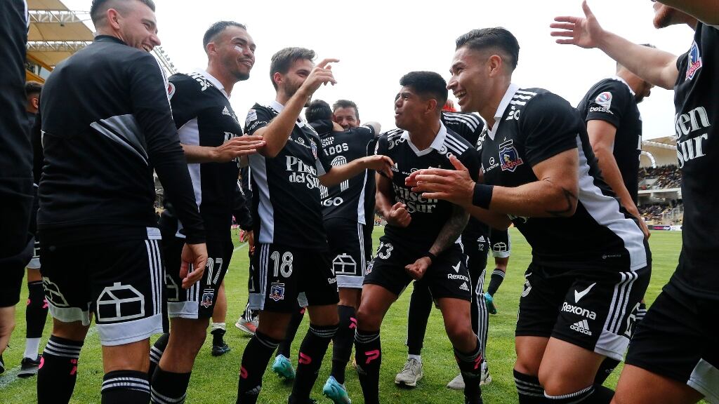Colo Colo inscribe su título 33 en Primera División en el nombre de una estrella