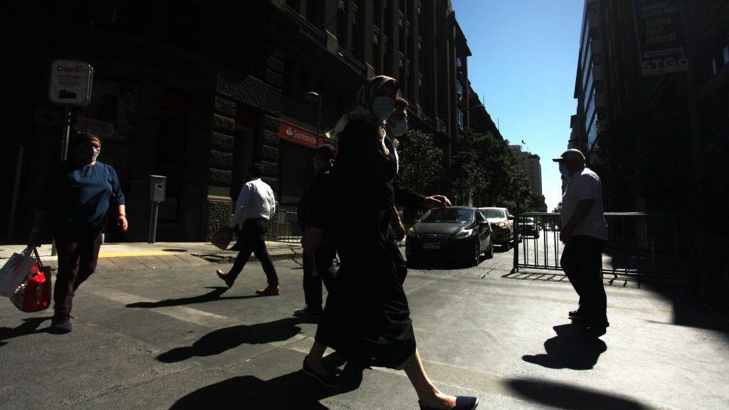 09 DE DICIEMBRE DE 2020/SANTIAGO
Altas temperaturas podrían llegar a los 37° C esta semana, Santiago Centro.
FOTO: AILEN DÍAZ/AGENCIAUNO