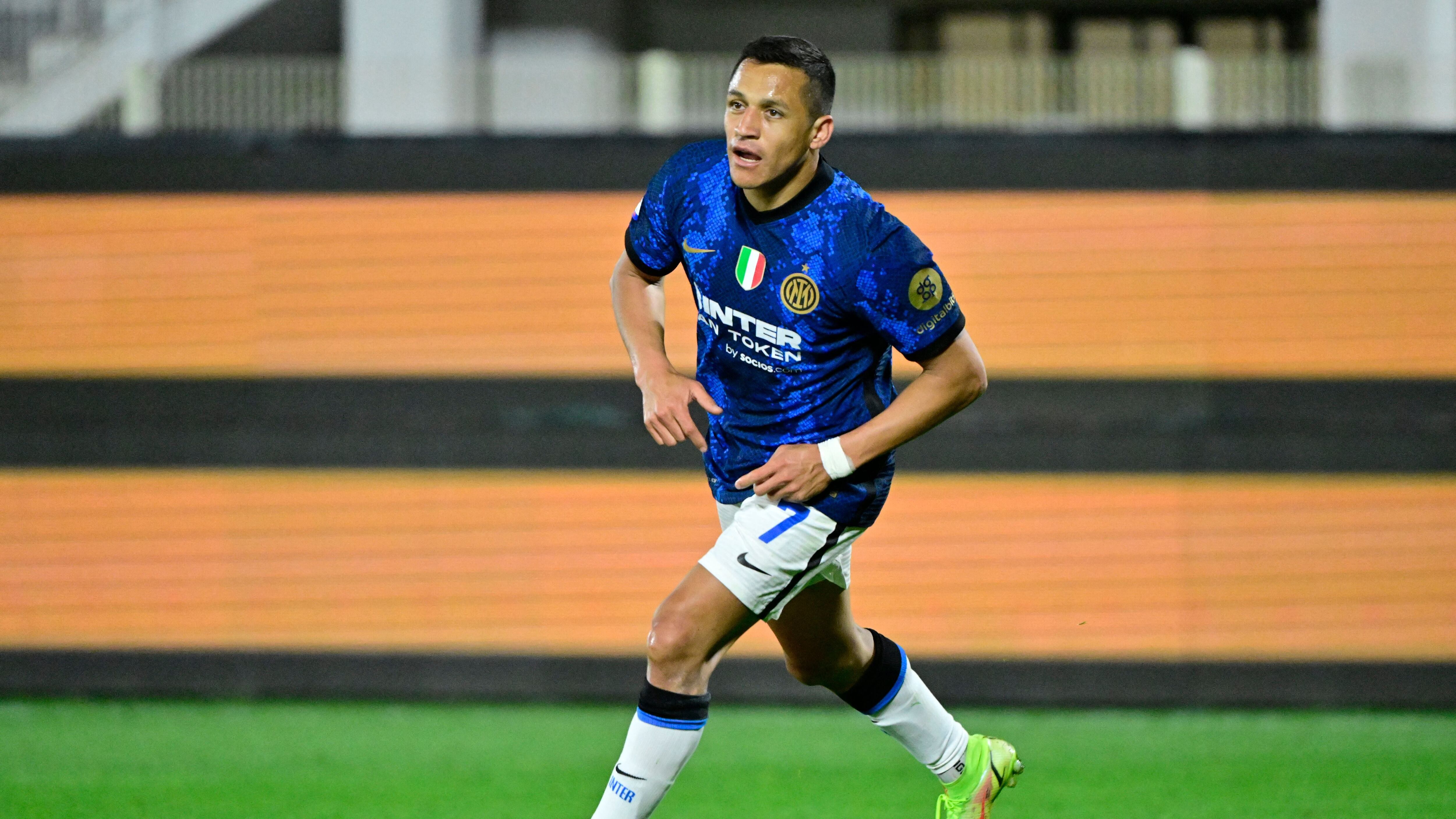 Alexis Sánchez selló triunfo del Inter para recuperar la cima de la Serie A