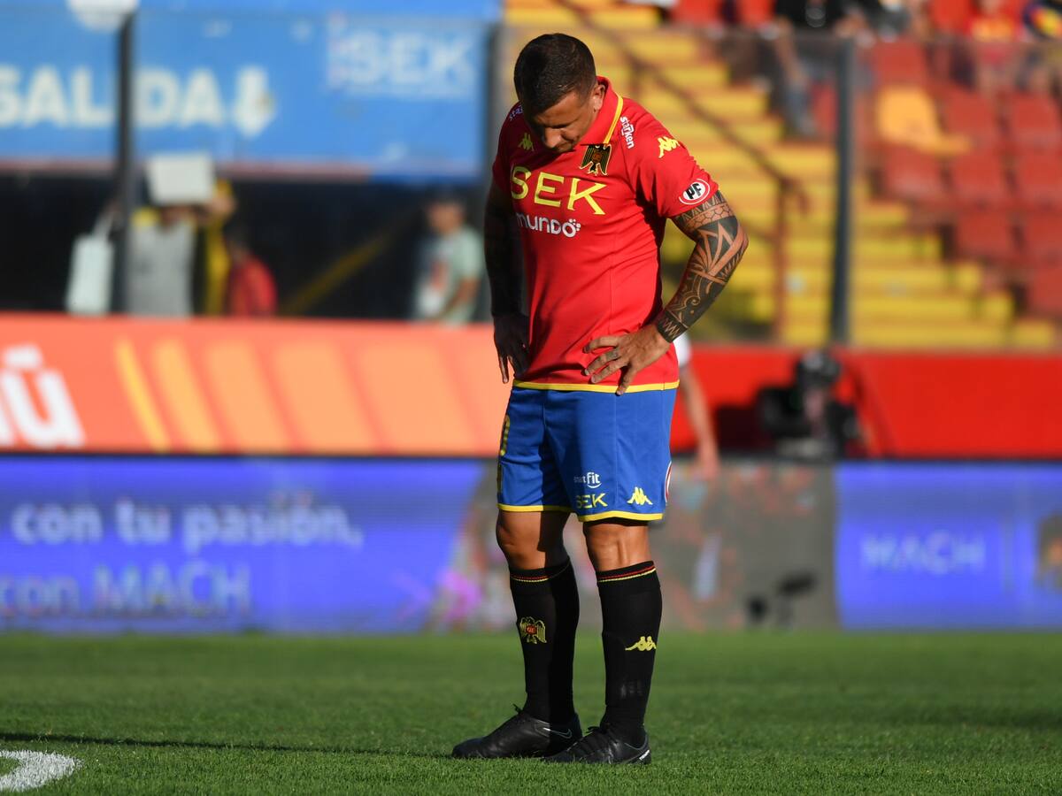 Rescinden contrato a exfigura de Colo Colo y Unión Española: se quedó sin equipo en Argentina