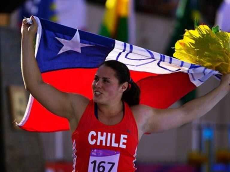 Natalia Ducó se queda con el oro en España logrando su mejor marca del año
