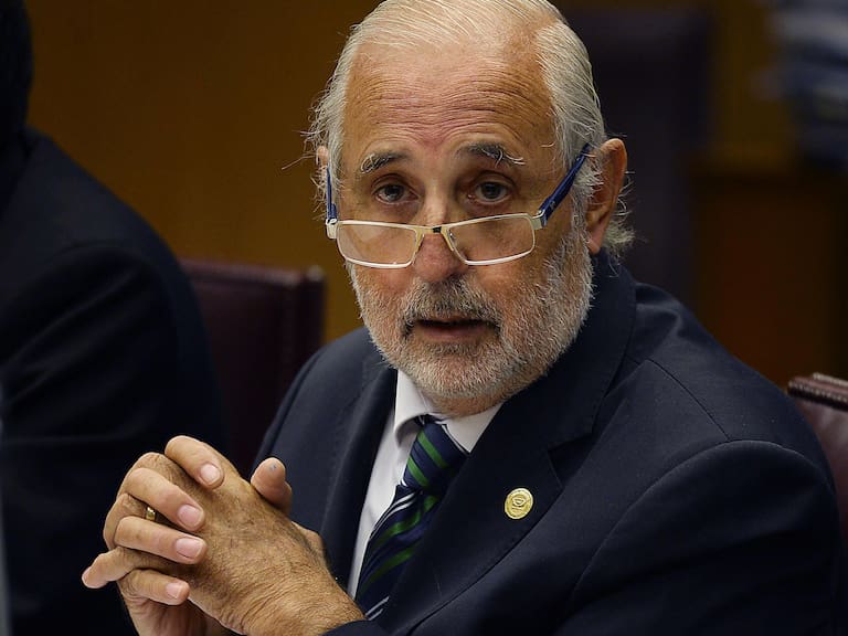 Jorge Abbott no asistirá a comisión que revisa acusación constitucional contra Presidente Piñera