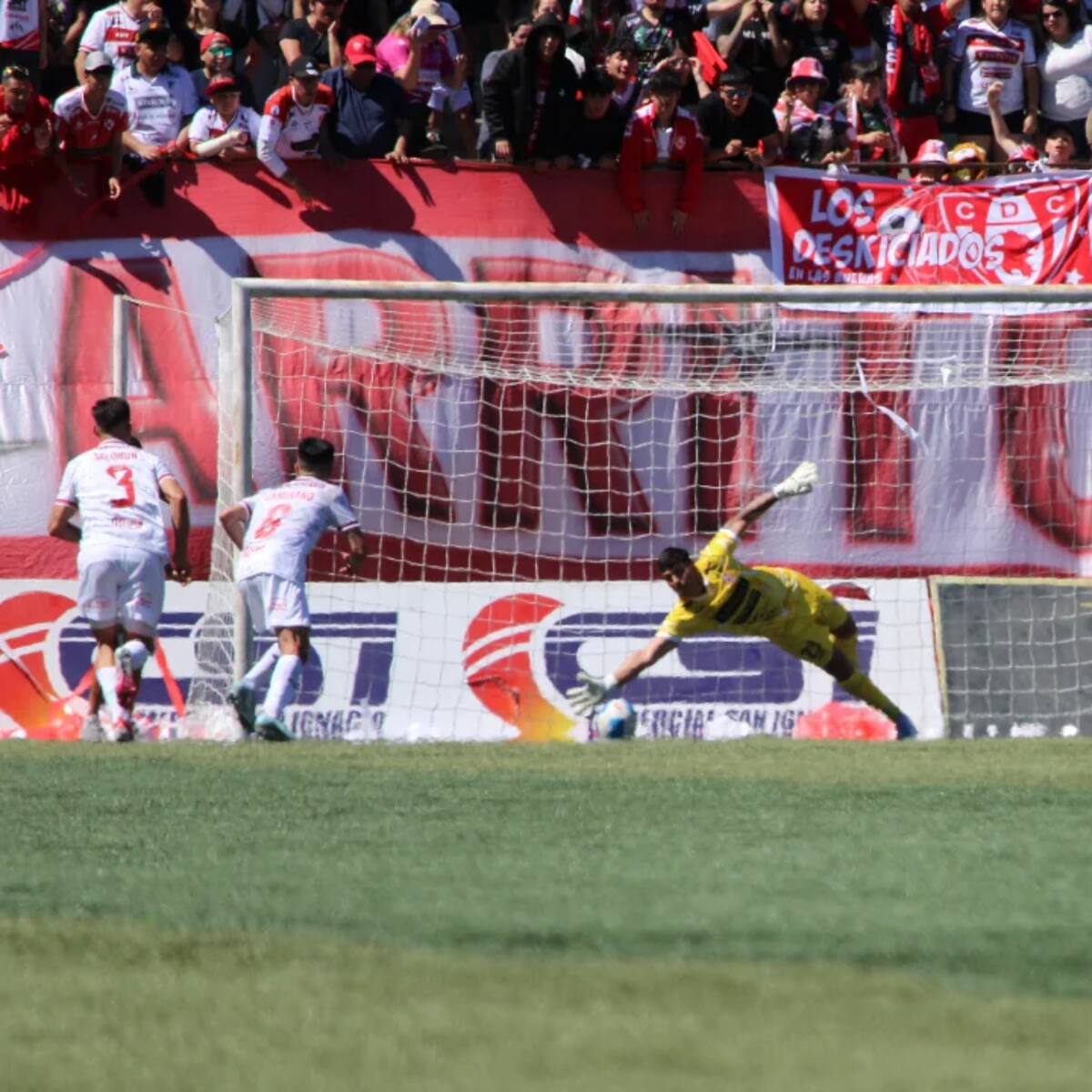 Fue figura en la B, debe volver a Colo Colo y así se despide de su último club: “Fue la mejor experiencia”