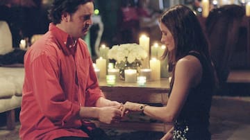 “Me visita mucho”: Courteney Cox habló sobre los encuentros que mantiene con Matthew Perry tras su muerte