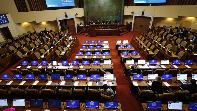3Gobierno presentó indicación a proyecto de ley que suspende el pago de créditos bancarios por la pandemia del coronavirus