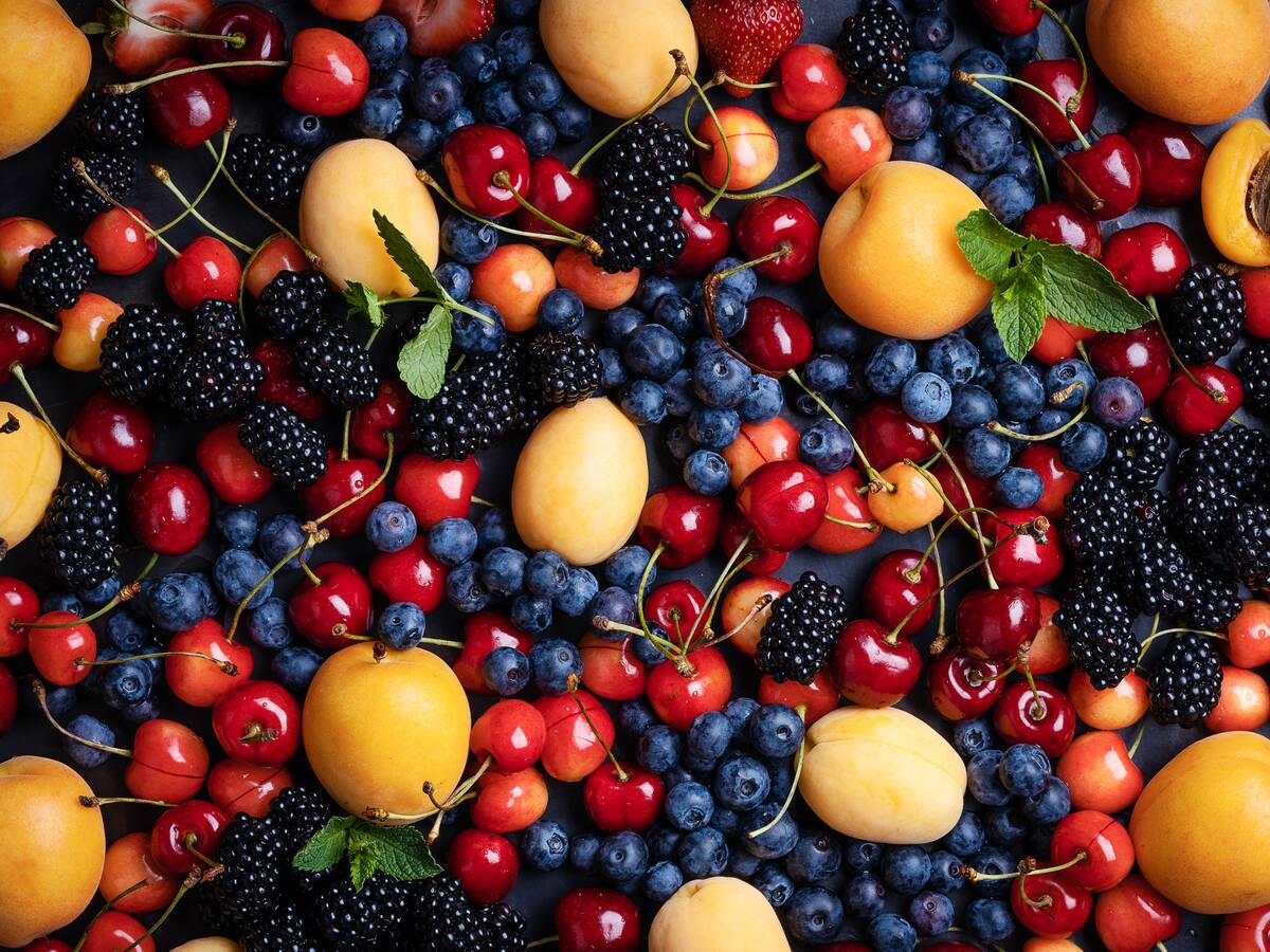 Tu aliado natural: el fruto que contiene apenas 80 calorías, mejora las funciones cognitivas y previene enfermedades