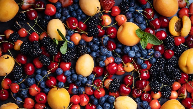 Tu aliado natural: el fruto que contiene apenas 80 calorías, mejora las funciones cognitivas y previene enfermedades
