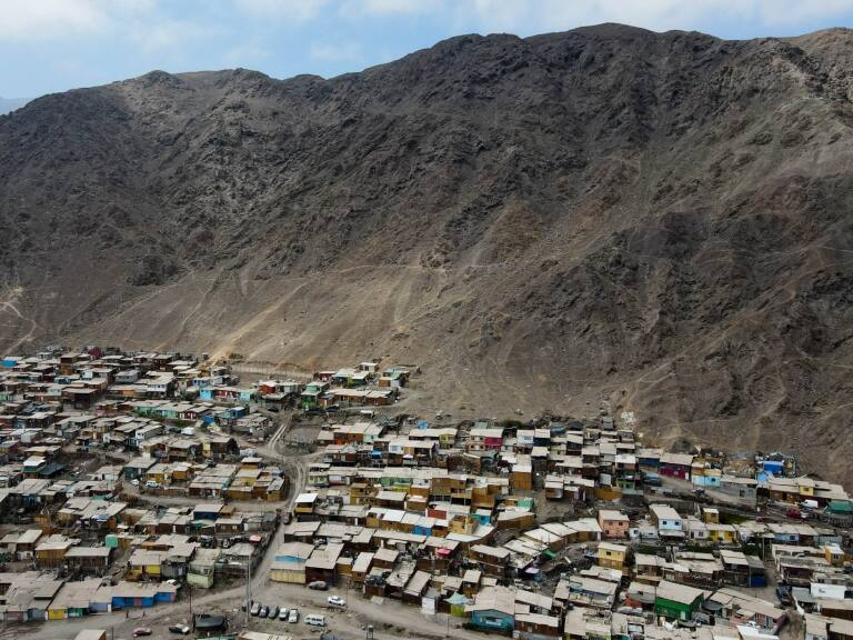 Encuesta Casen revela que déficit habitacional supera las 550 mil viviendas