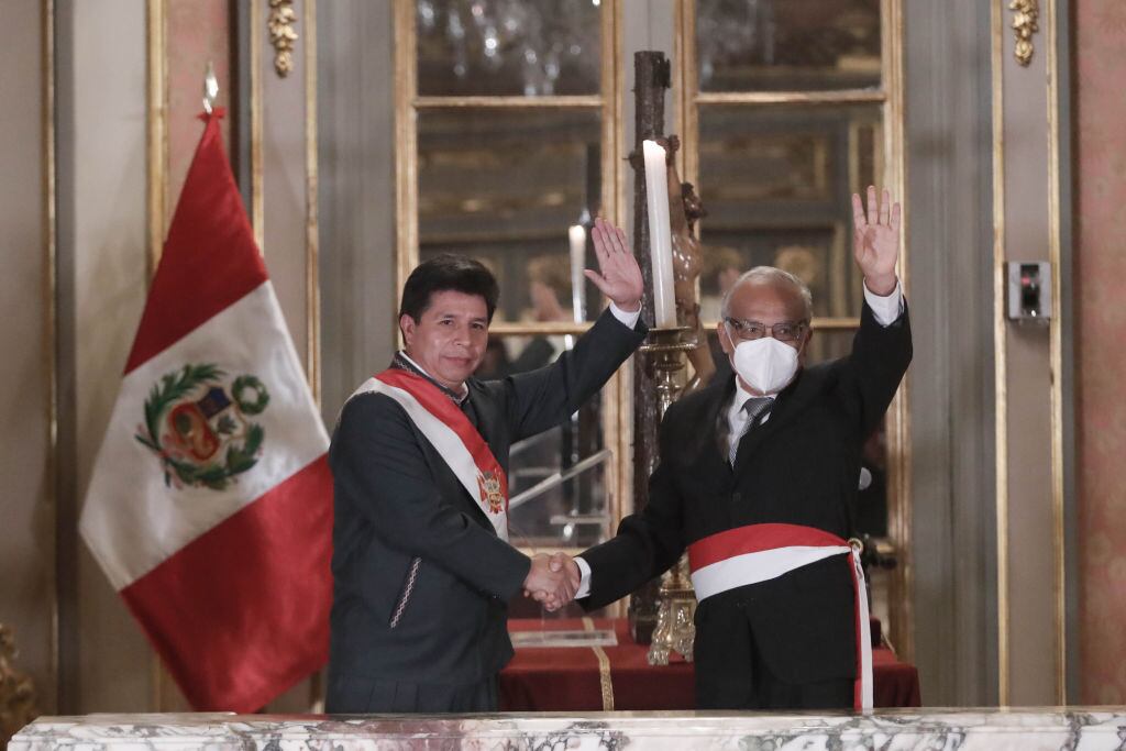 El presidente de Perú Pedro Castillo y su primer ministro Anibal Torres
