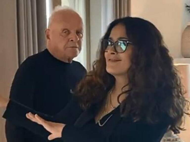 Anthony Hopkins celebró su triunfo en los Oscar con particular baile junto a Salma Hayek