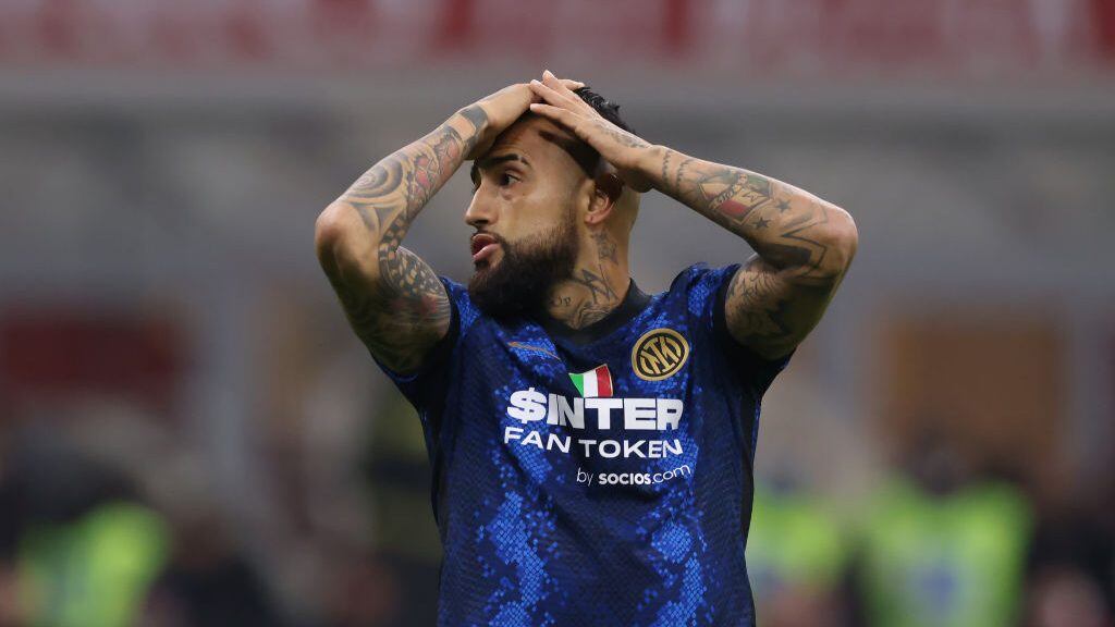 Derby della Madonnina: Arturo Vidal y Alexis Sánchez ingresaron desde la banca pero no pudieron romper el empate del Inter