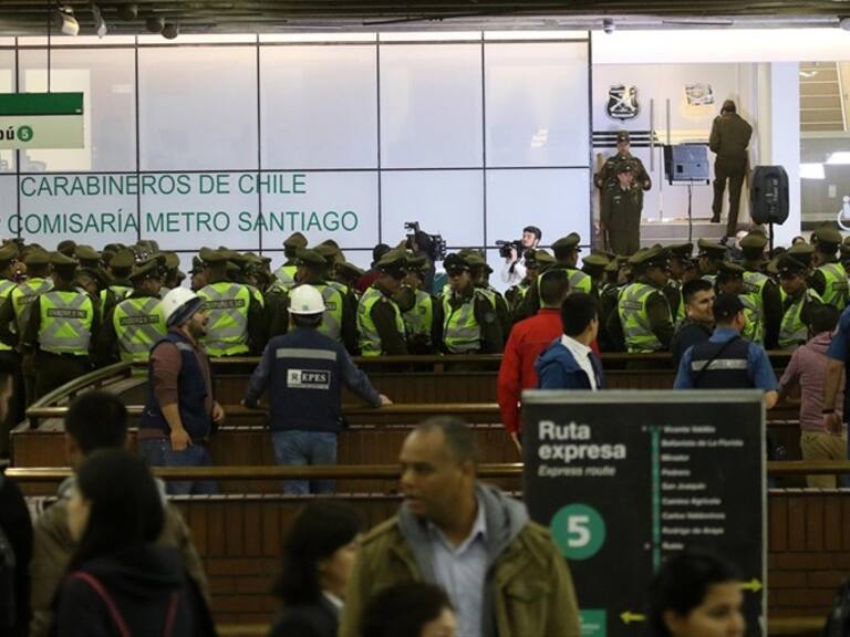 Carabineros decidió dejar comisaría ubicada al interior de la estación Baquedano