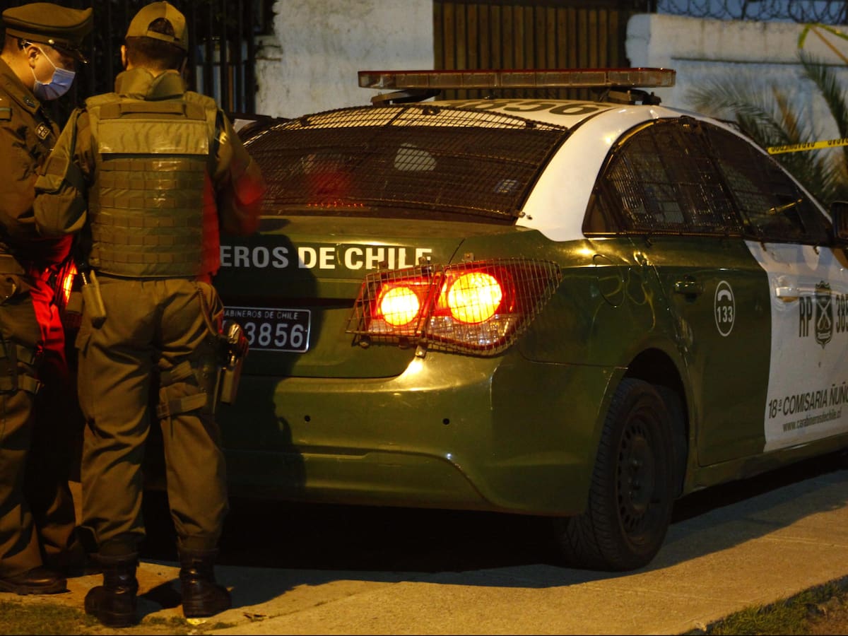 Dos adolescentes son arrestados luego de intentar realizar una encerrona a un automovilista en La Cisterna