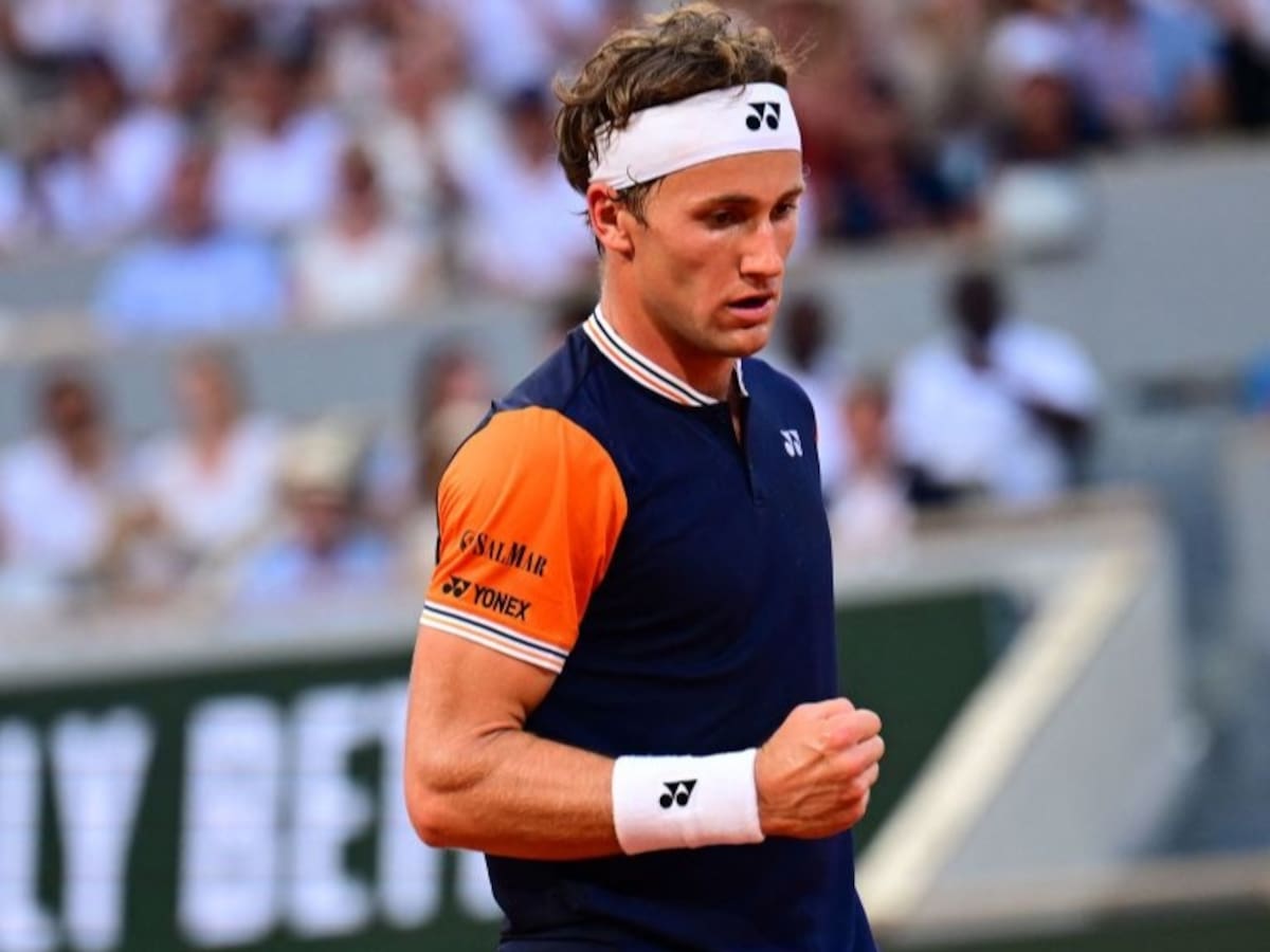Casper Ruud rompe el maleficio ante Stefanos Tsitsipas y obtiene su primer ATP 500 en Barcelona
