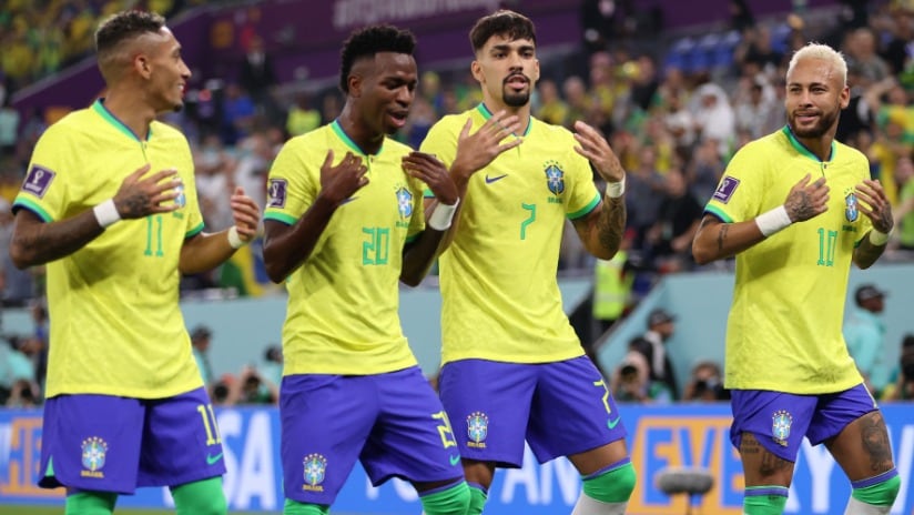 Roy Keane explota contra los bailes de Brasil en el Mundial: "Dicen que es cultura, pero realmente es faltarle el respeto al rival"