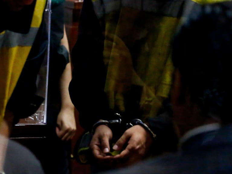 Dos reos se habrían fugado desde la ex Penitenciaría de Santiago