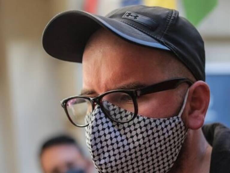 Giorgio Jackson: "Nos da aliento la votación en el extranjero, pero no nos hace confiarnos"