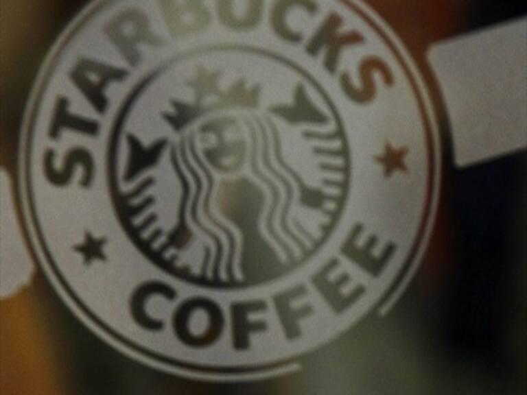 Mayor de Carabineros y bromas por café en Starbucks: «Hay unos memes fantásticos»