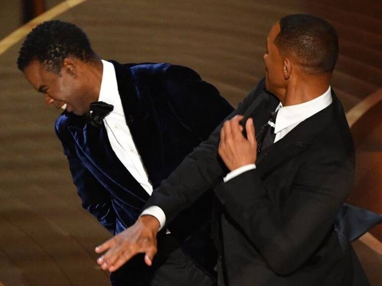 «¡Todavía me duele!»: Chris Rock bromea sobre bofetada de Will Smith en los Oscar