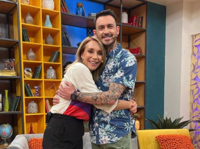 Mauricio Pinilla y Karen Doggenweiler