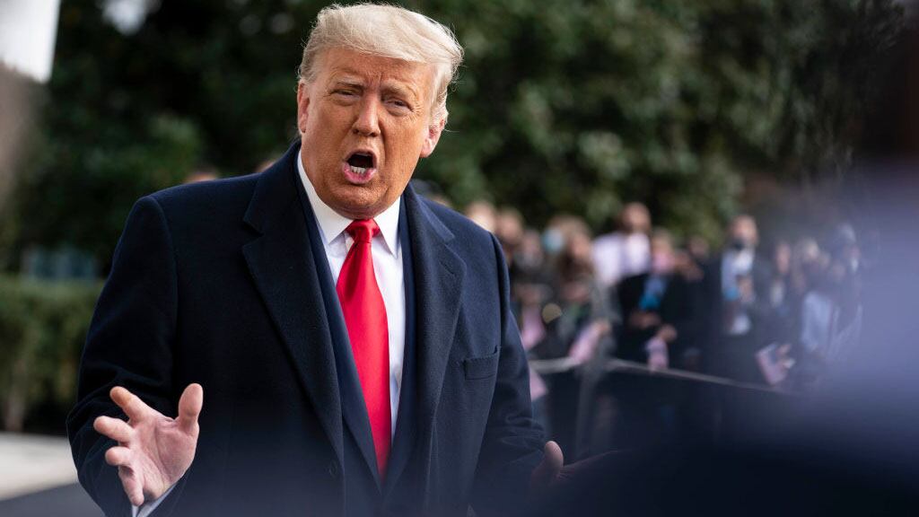 WASHINGTON, DC - OCTOBER 30: US President Donald Trump speaks to the press outside of the White House on October 30, 2020 in Washington, DC. President Trump will travel to Michigan, Wisconsin and Minnesota for the campaign rallies ahead of the presidential election on Tuesday. (Photo by Sarah Silbiger/Getty Images)