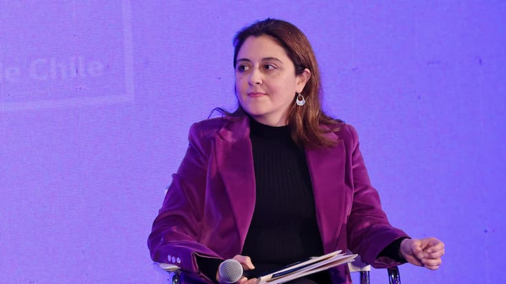 Presidente Boric pide renuncia a ministra de Bienes Nacionales tras polémica por fallida compra de casa de Salvador Allende