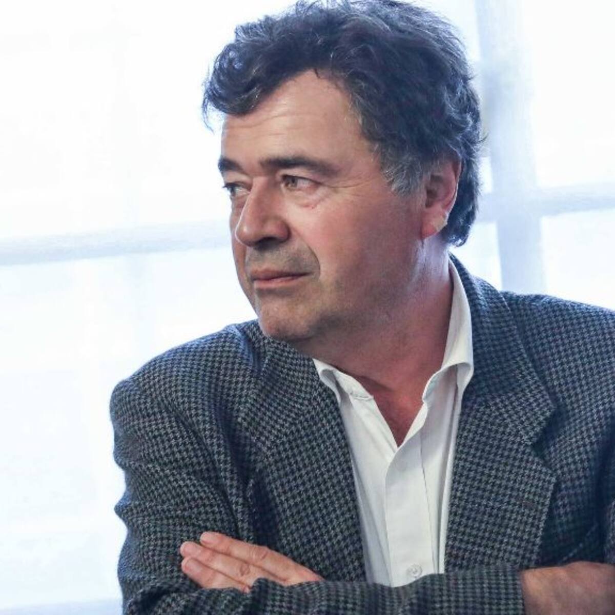 Ministro de Agricultura descarta «crisis de suministro» debido a emergencia agrícola entre Valparaíso y Biobío