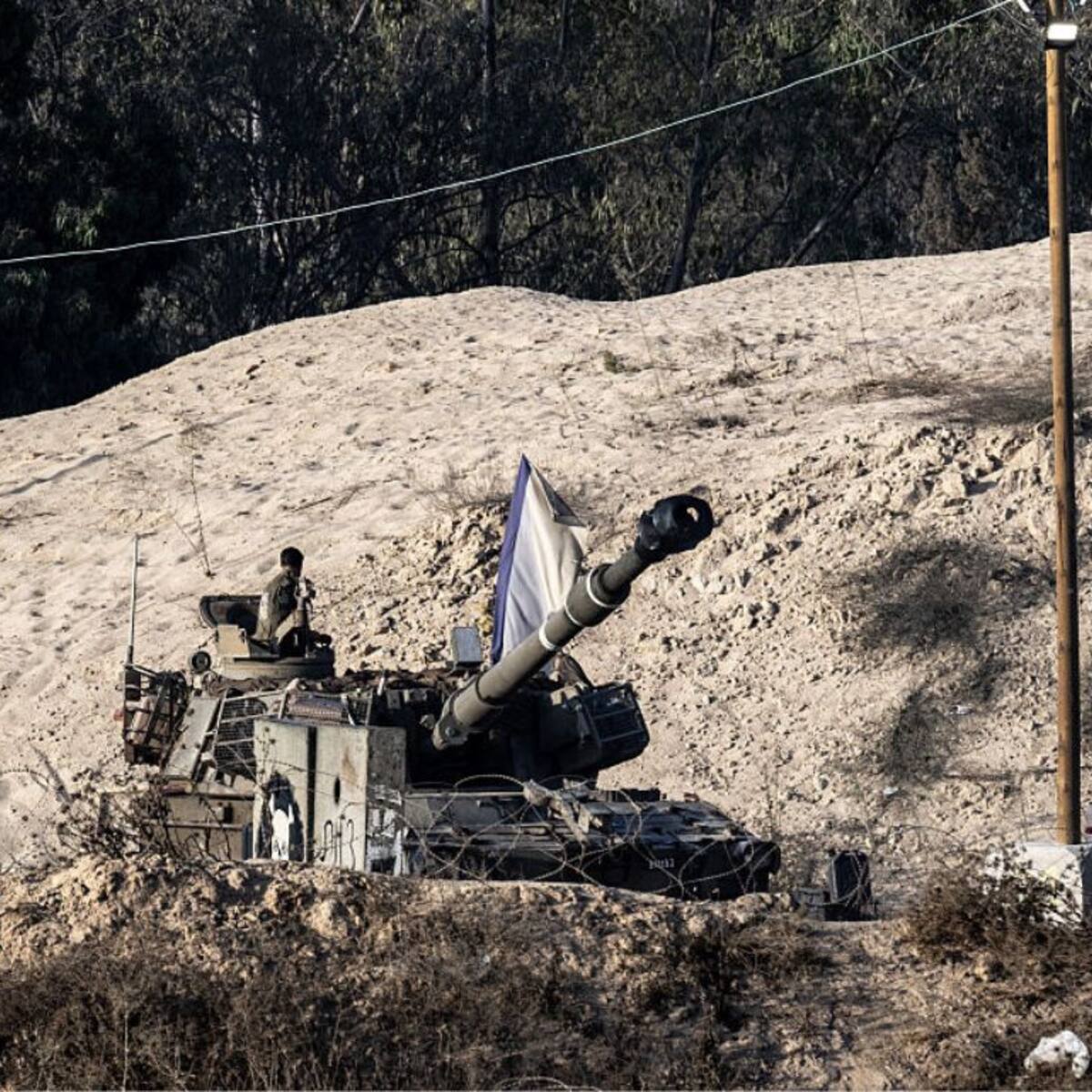 Ataques israelíes dejan al menos 12 muertos en Gaza pese al alto el fuego vigente