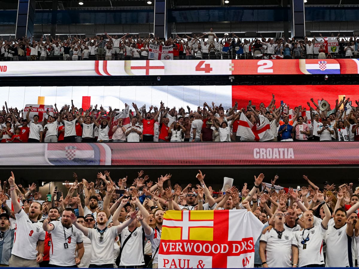 El partido del Mundial 2026 que dejó un récord fuera de la cancha: hinchas tomaron más 45 mil cervezas en bar junto al estadio