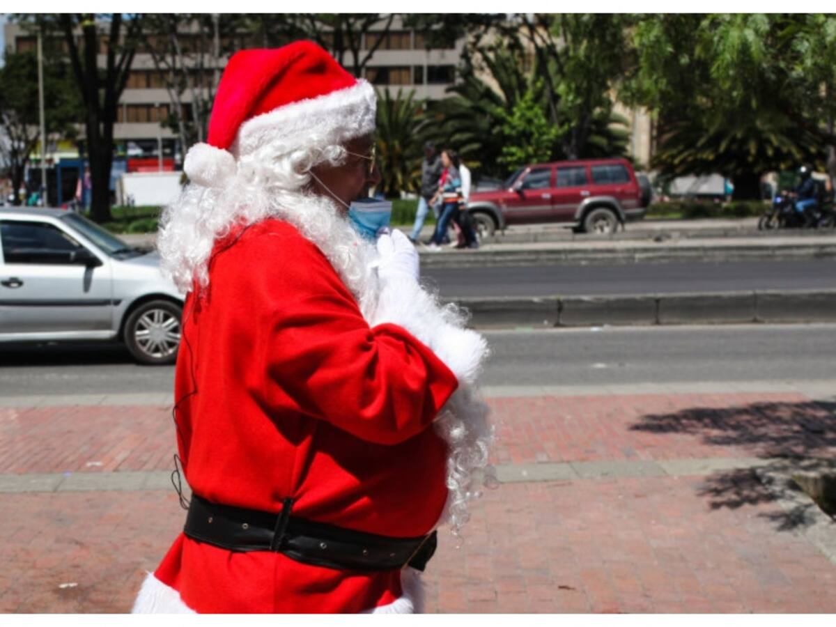 El Viejo Pascuero atropellado por un conductor imprudente: el viral de carabineros que la rompe en las redes