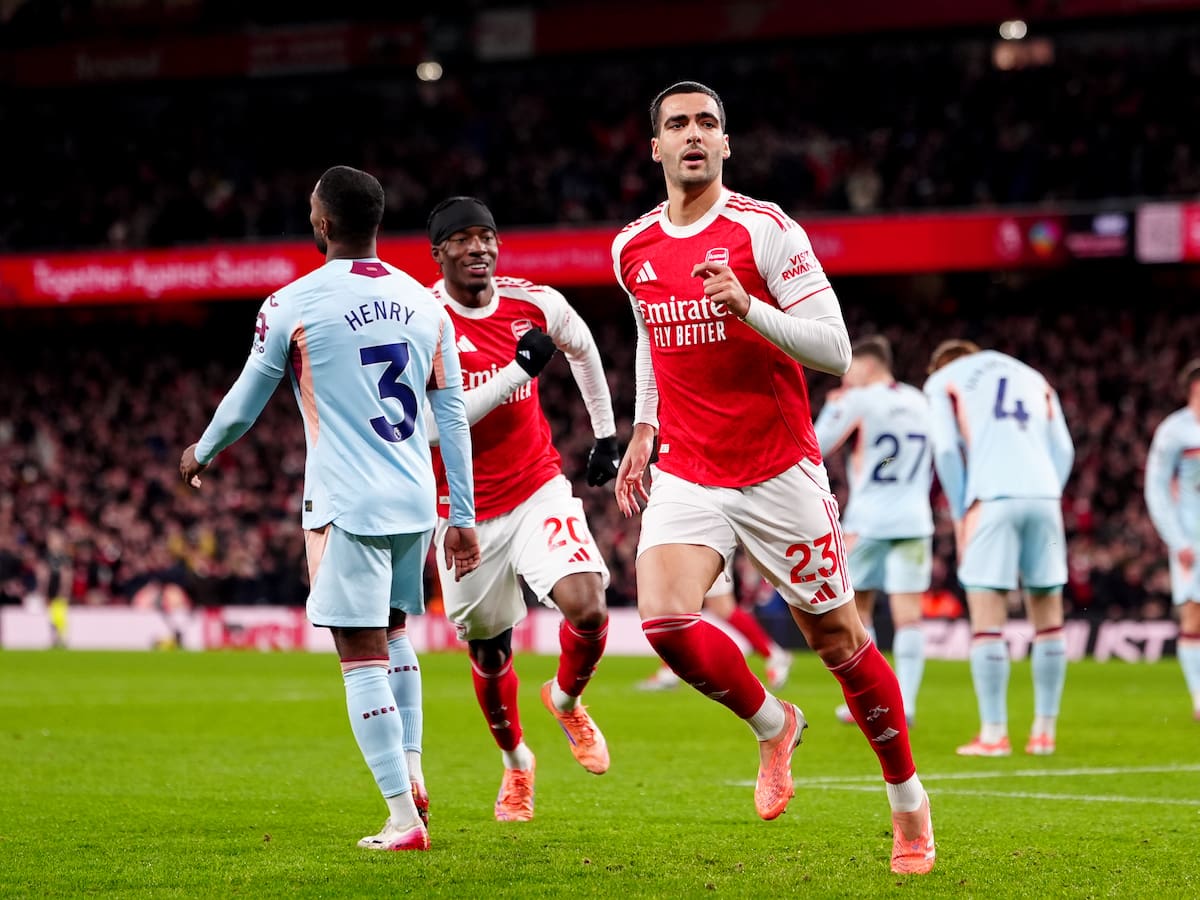 Arsenal doblega a Brentford y sigue firme como líder de la Premier League