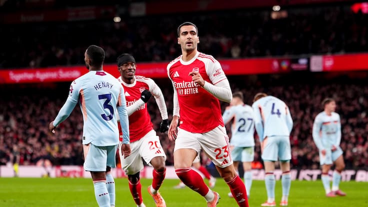 Arsenal doblega a Brentford y sigue firme como líder de la Premier League